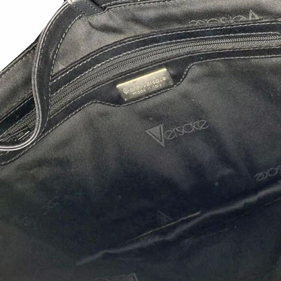 Gianni Versace Vintage Black Ribbed Leather Convertible Shoulder Bag - Picture 13 of 15